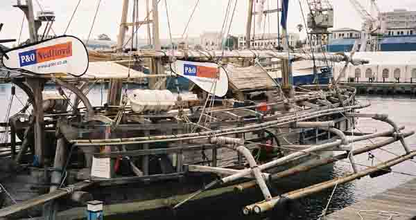 Ship with outriggers